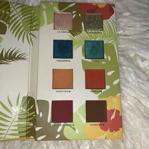 Alamar Eyeshadow Palette